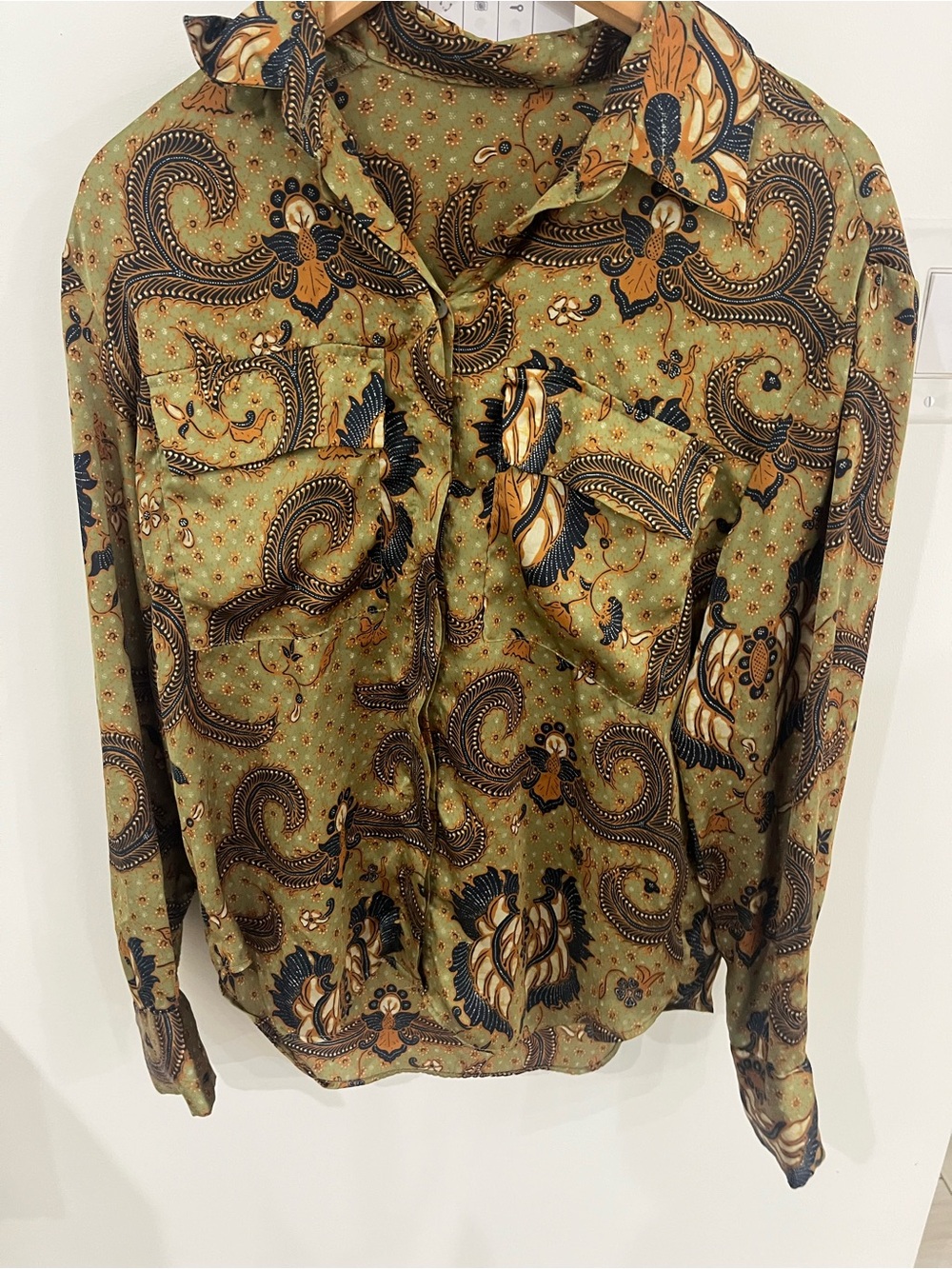 Zara Green Patterned blouse size s